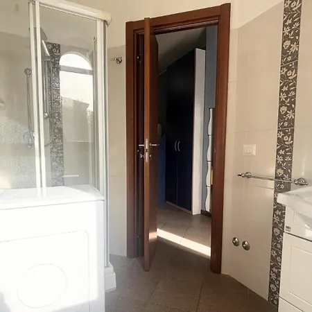 Lägenhet Pp08 - Porto Potenza, Bilocale Con Giardino A 100mt Dal Mare